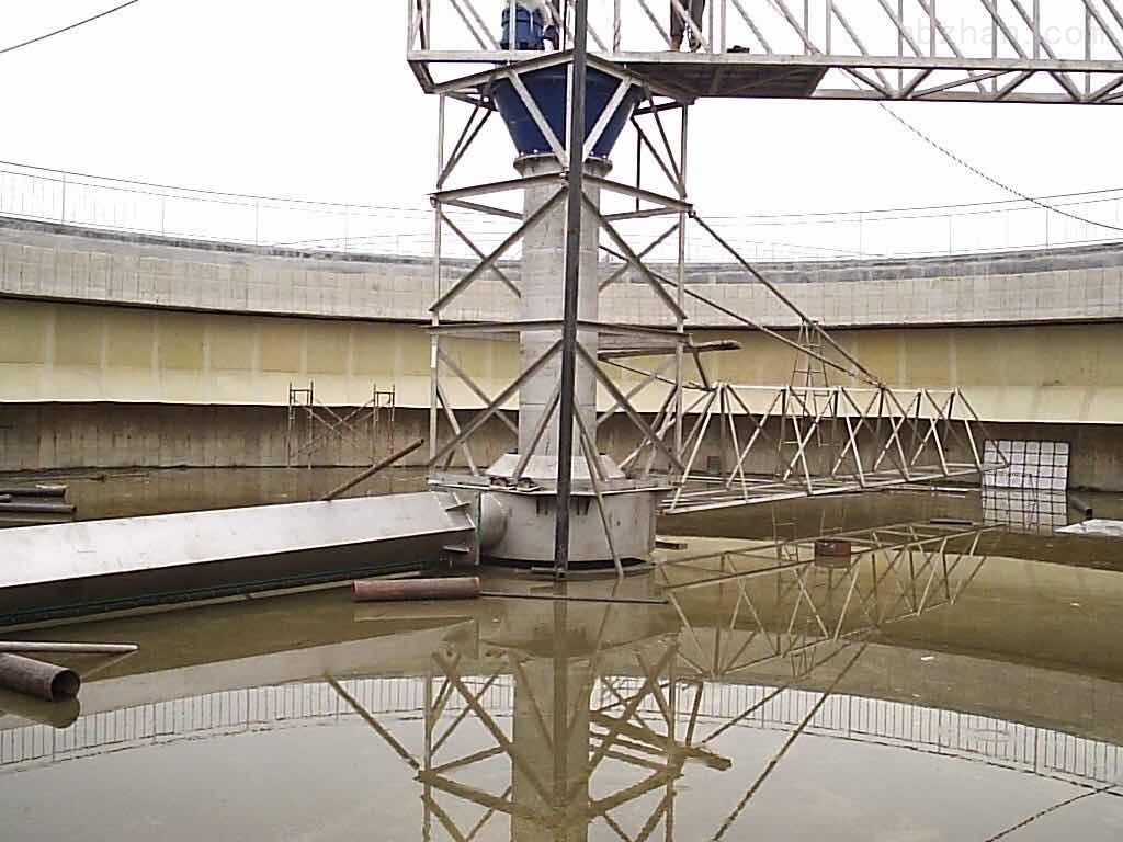 宝福嘉中心传动单管吸泥机